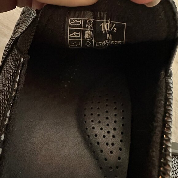 SAS Dream 10.5 Wide Black Snake Skin Pattern Slip On Loafers Comfort Shiny USA - Picture 7 of 7